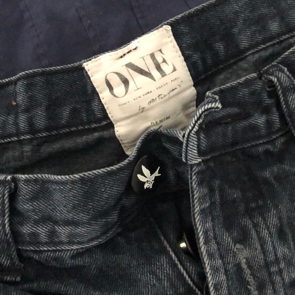 One Teaspoon Black Denim Shorts - Picture 2 of 3